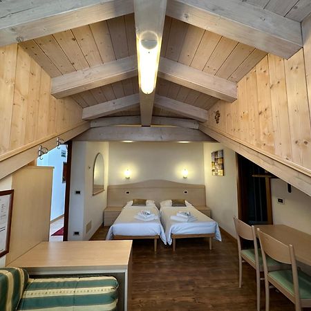 Hotel Garni Maffei Pinzolo Esterno foto