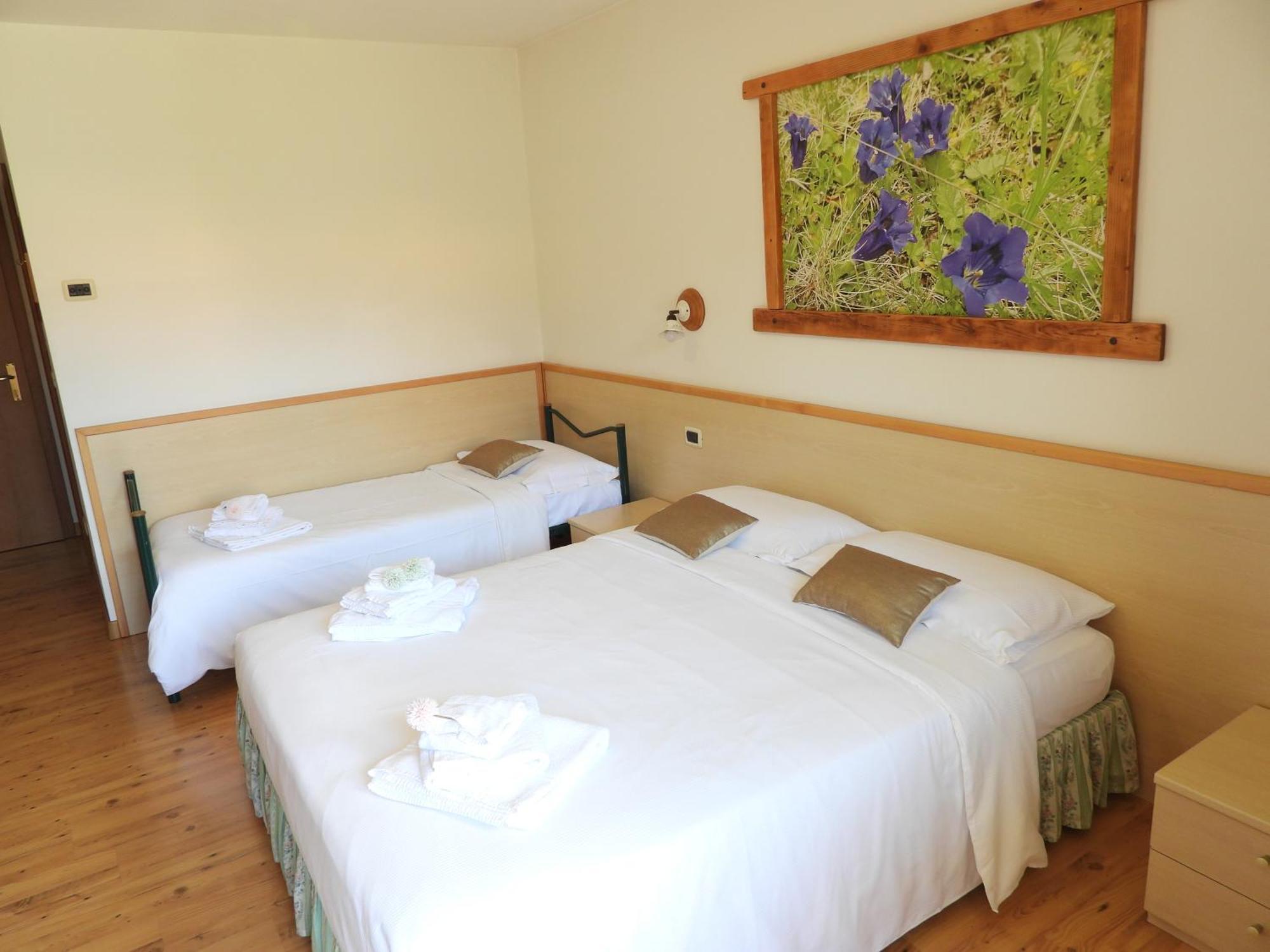Hotel Garni Maffei Pinzolo Esterno foto