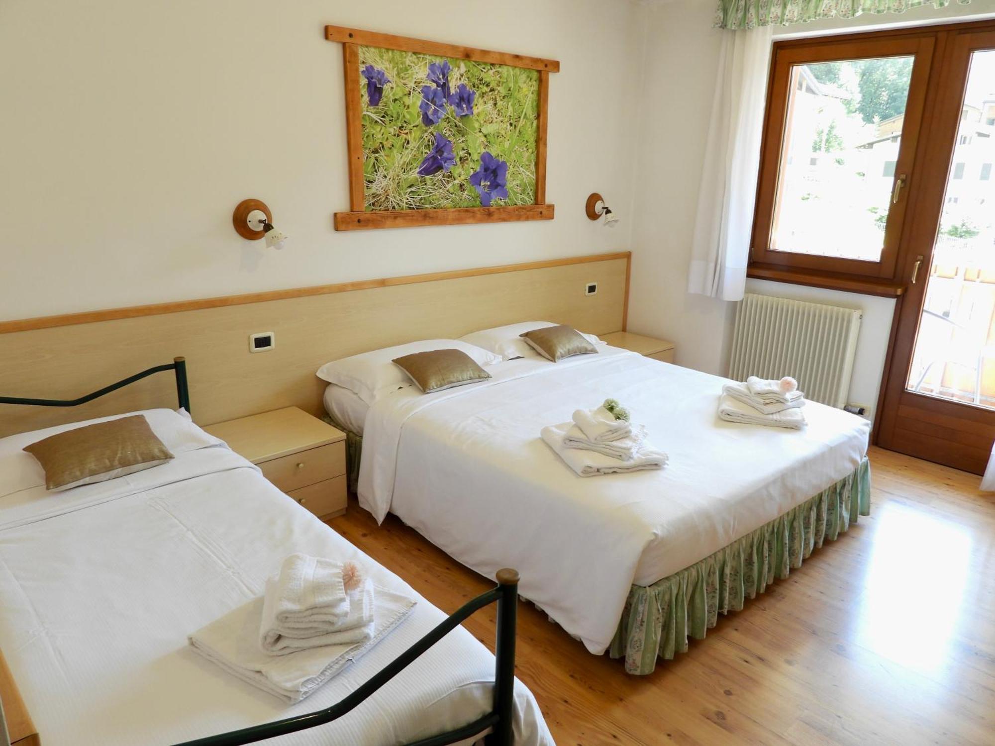Hotel Garni Maffei Pinzolo Esterno foto