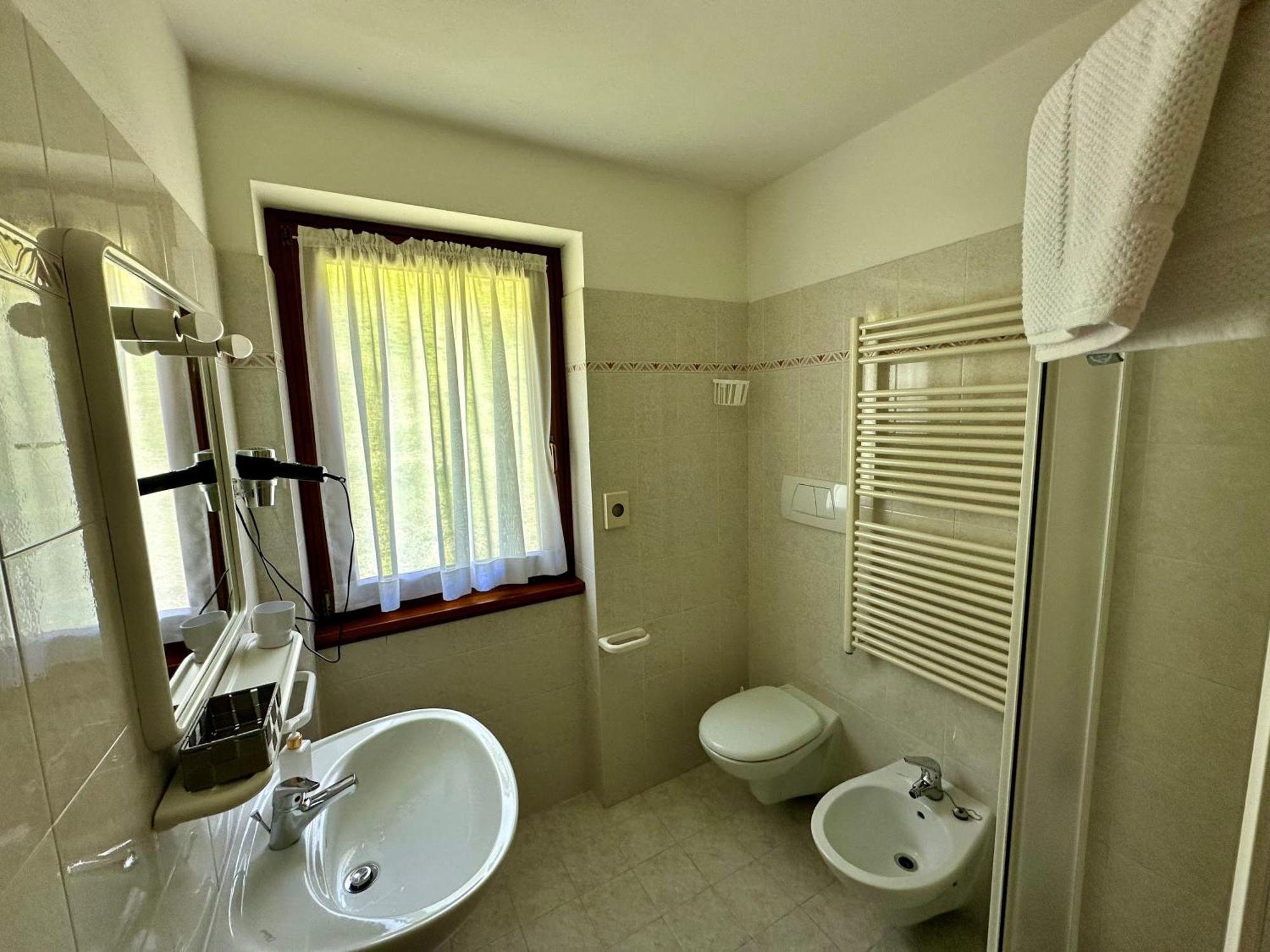 Hotel Garni Maffei Pinzolo Esterno foto