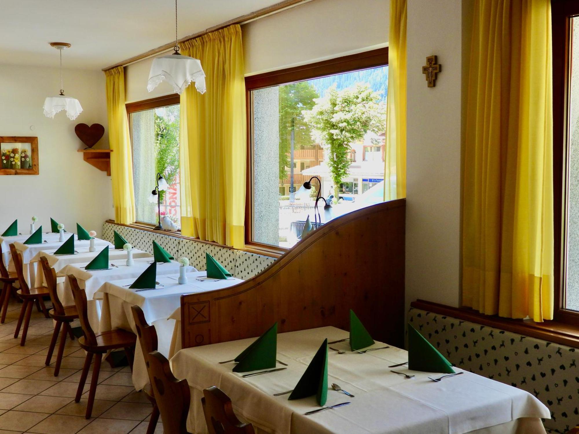 Hotel Garni Maffei Pinzolo Esterno foto
