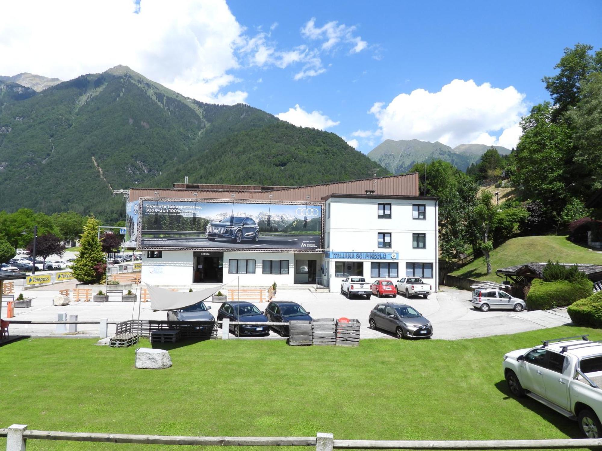 Hotel Garni Maffei Pinzolo Esterno foto