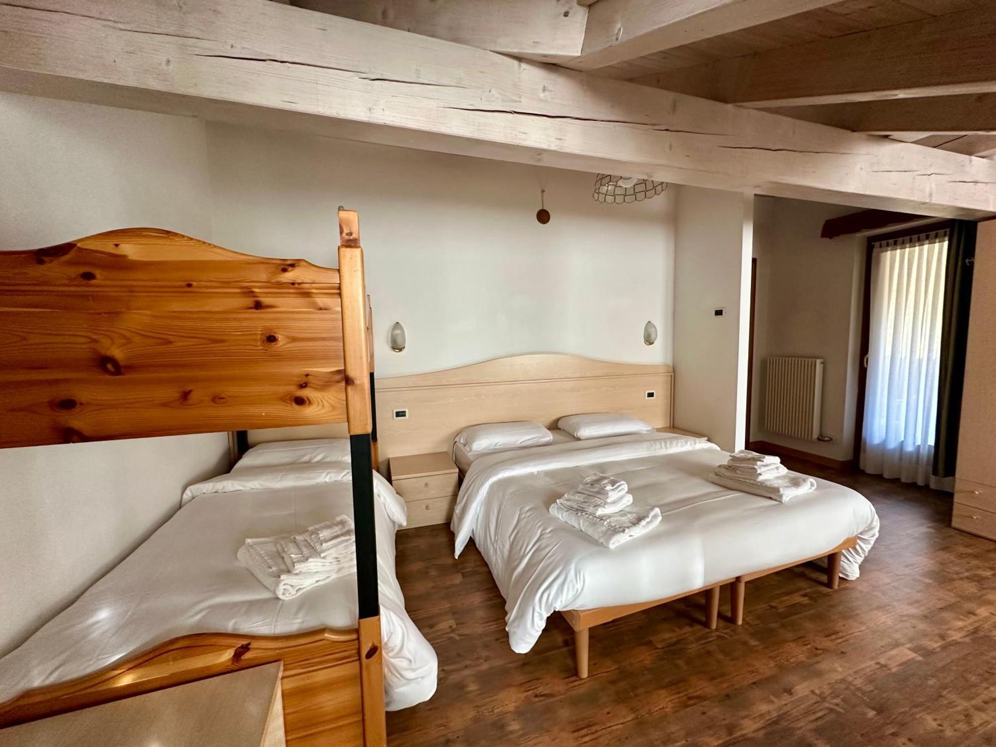 Hotel Garni Maffei Pinzolo Esterno foto