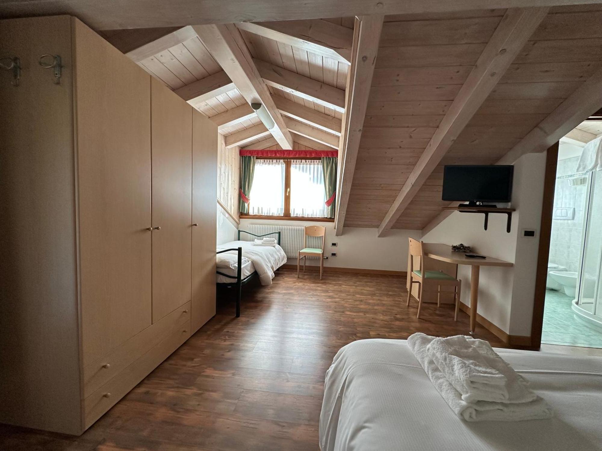 Hotel Garni Maffei Pinzolo Esterno foto